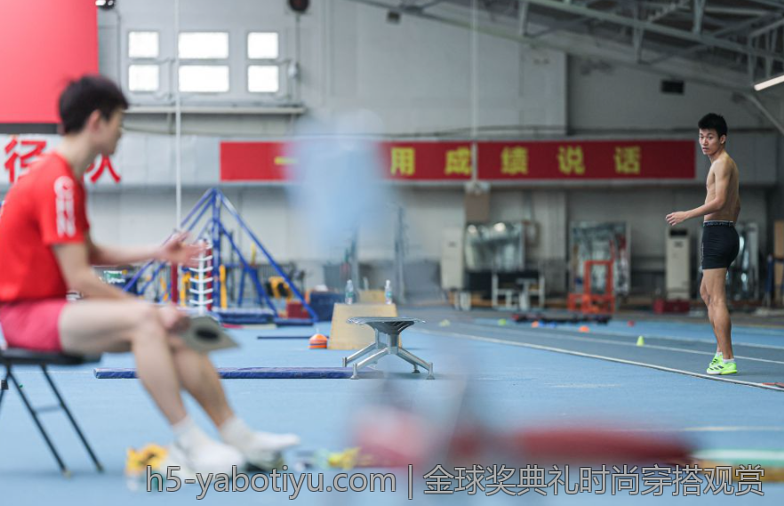 金球奖典礼时尚穿搭观赏